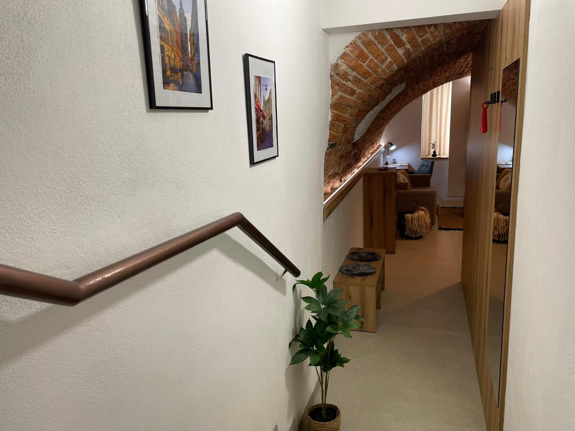 Understreet Studio With Private Parking Kösice Dış mekan fotoğraf